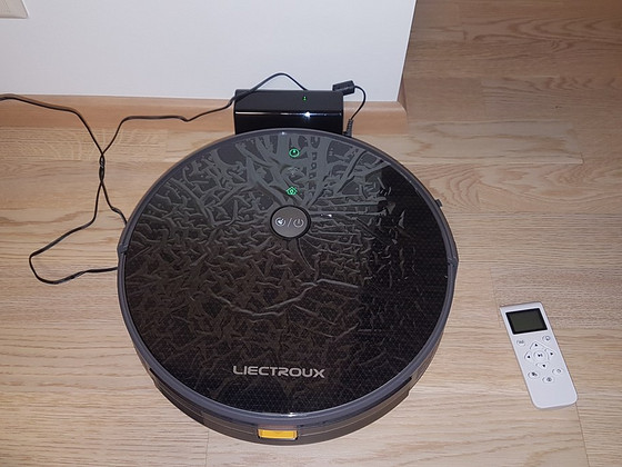 Robot tolmuimeja LIECTROUX WI-FI C30B UUS