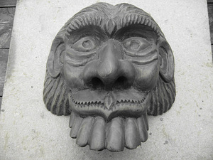 Aafrika mask (2 foto / 2)