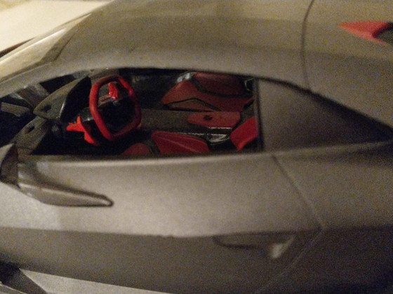 Lamborghini и Bugatti