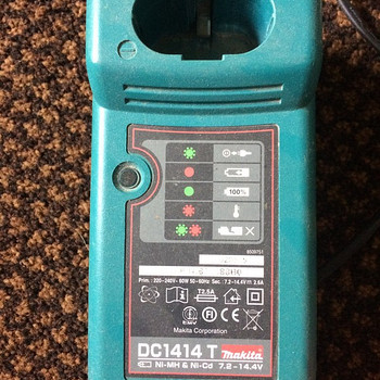 Aku laadija Makita DC 1414T 7,2-14,4V, trell, aku