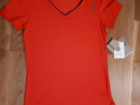 Reebok uus t-särk, XS (36)