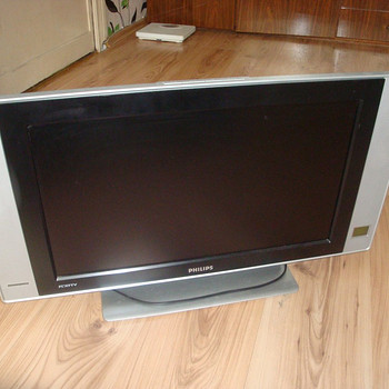 TV Philips 23