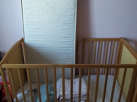 Lapsevoodi + 2 matrased 60×120.